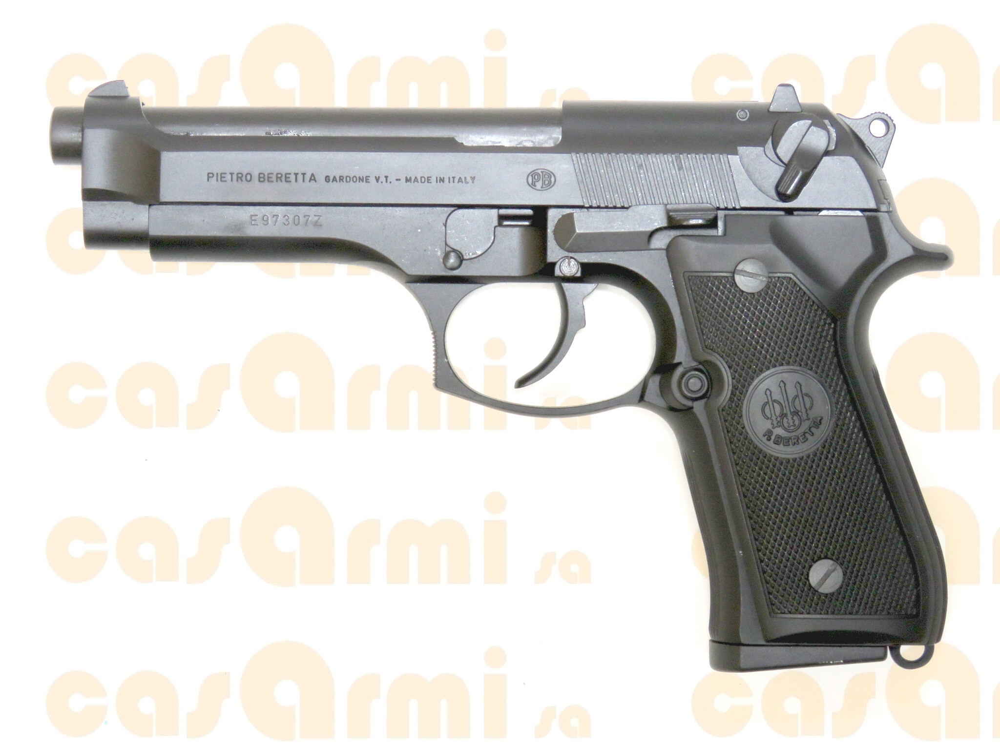 Beretta mod. 92FS con scatola originale, secondo caricatore 9 Para